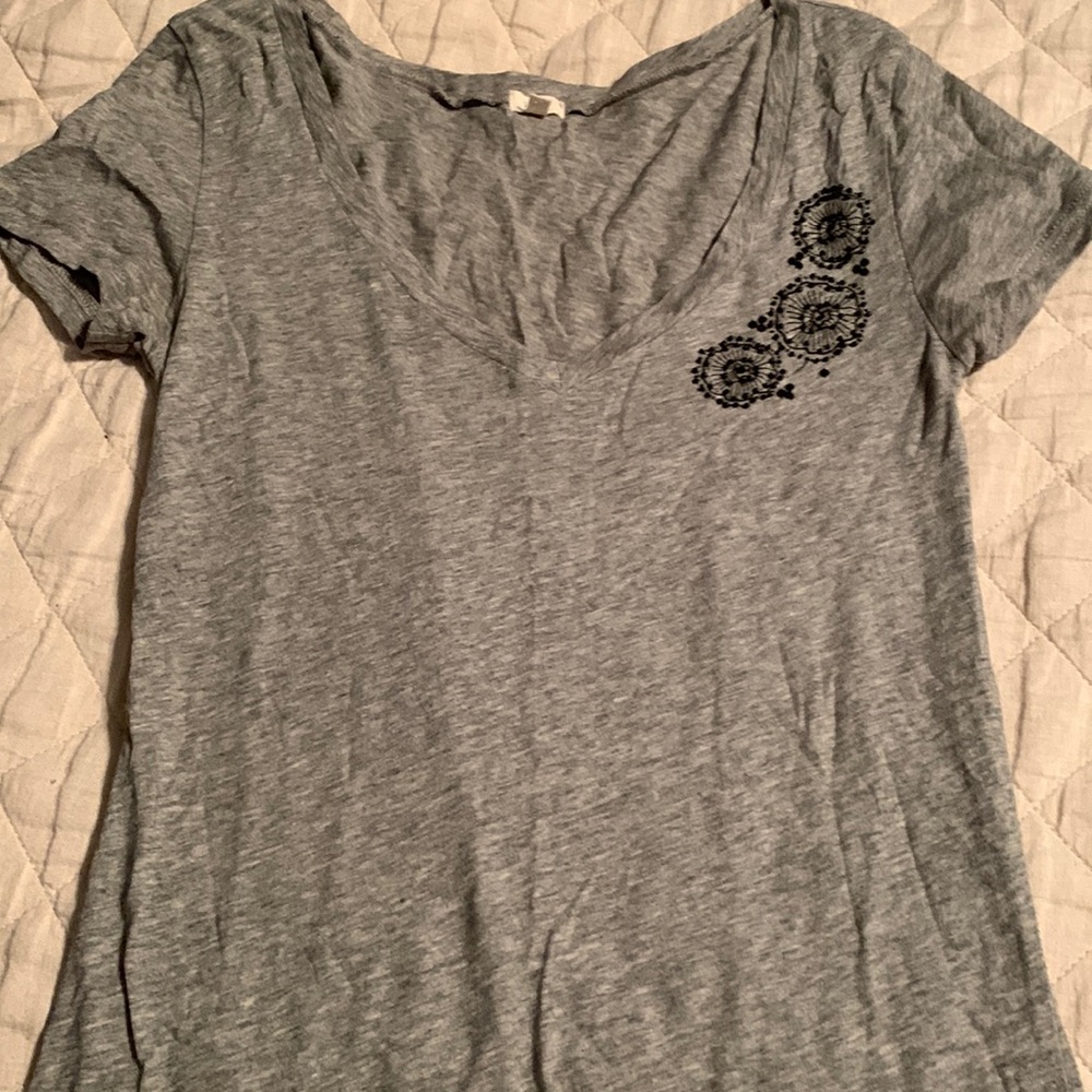 J Crew cotton v-neck t-shirt with bead & sequin embellishment, Small, never worn